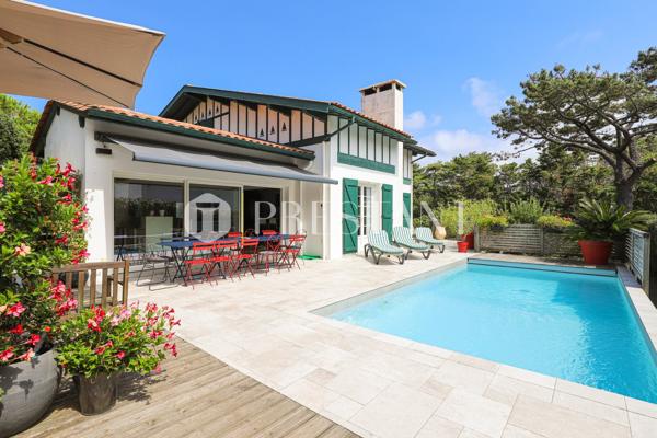 VILLA CRIN BLANC – CHIBERTA PROCHE BIARRITZ, MAISON A LOUER AVEC PISCINE, PLAGE A PIED – 8-10 PERSONNES, ANGLET