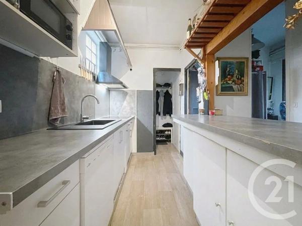 Appartement F7 à vendre  7 pièces - 147,21 m 2   CORBEIL ESSONNES  - 91