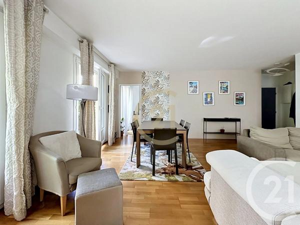 Appartement F4 à vendre  4 pièces - 97,51 m 2   VERSAILLES  - 78