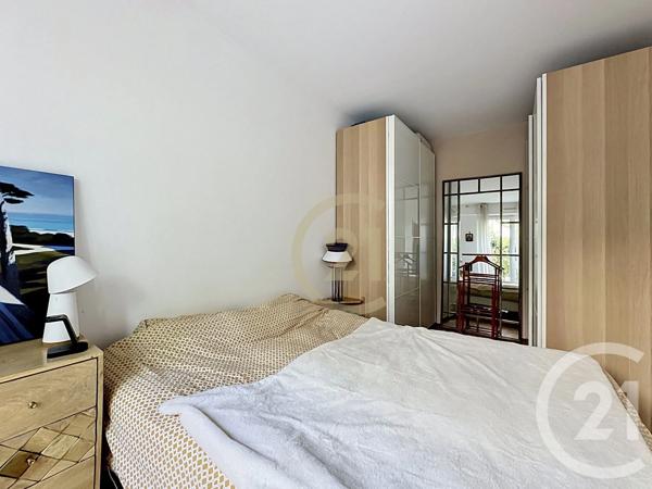 Appartement F4 à vendre  4 pièces - 97,51 m 2   VERSAILLES  - 78
