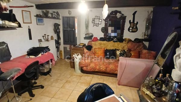 Maison de campagne à vendre 4 pièces SAINT PLAISIR (03)