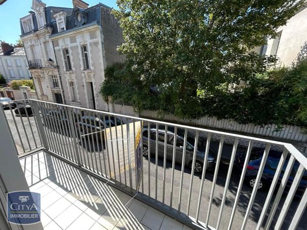 Appartement à louer 3 pièces 80.94m²