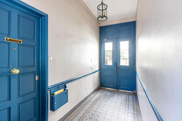 Appartement Paris 4 pièce(s) 61.48 m2