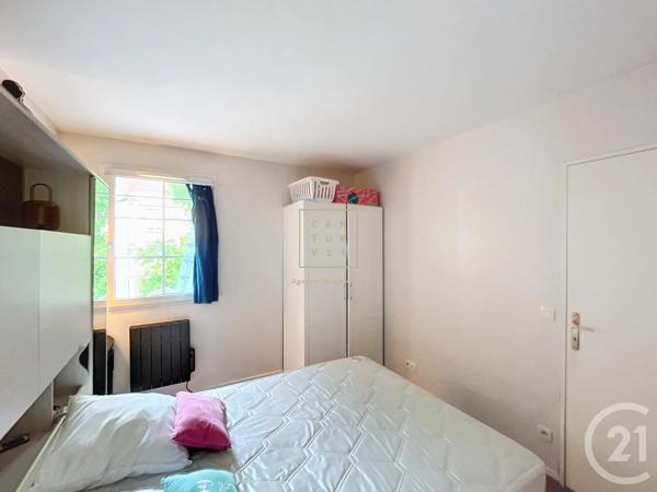 Appartement F2 à vendre  2 pièces - 40,66 m 2   BUSSY ST GEORGES  - 77