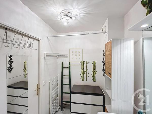 Appartement F2 à vendre  2 pièces - 40,66 m 2   BUSSY ST GEORGES  - 77