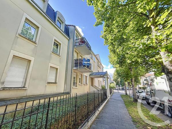 Appartement F2 à vendre  2 pièces - 40,66 m 2   BUSSY ST GEORGES  - 77