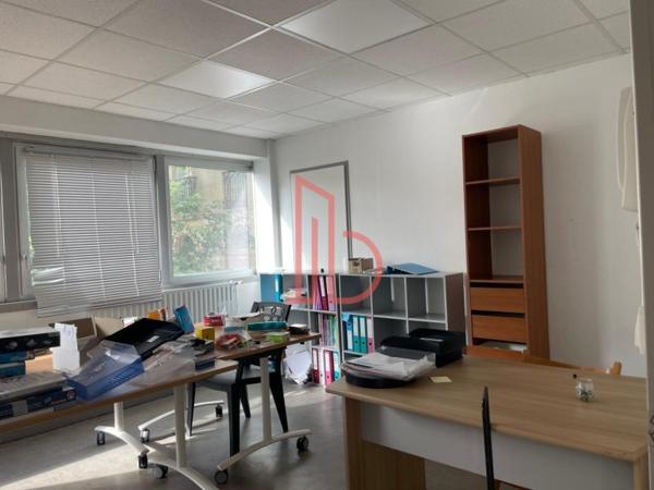 Bureau de 626 m² à louer à Bordeaux Boulevards