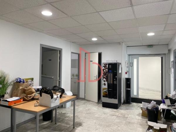 Bureau de 626 m² à louer à Bordeaux Boulevards