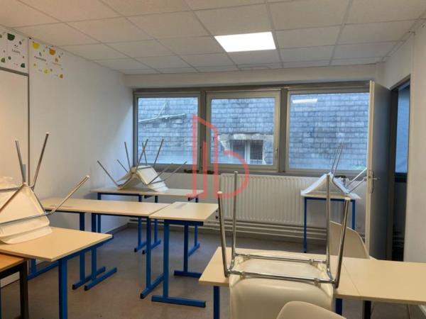 Bureau de 626 m² à louer à Bordeaux Boulevards