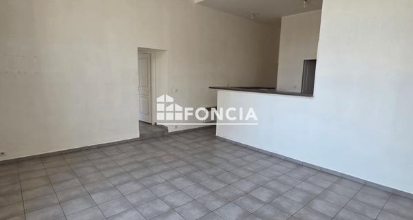 À vendre Appartement 3 pièces 70.32 m² - Valensole 04210