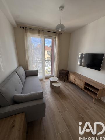 Maison à vendre 15 pièces 189,68 m² Sevran