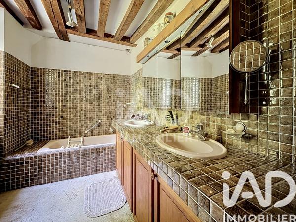 Maison à vendre 12 pièces 350,29 m² Louvres