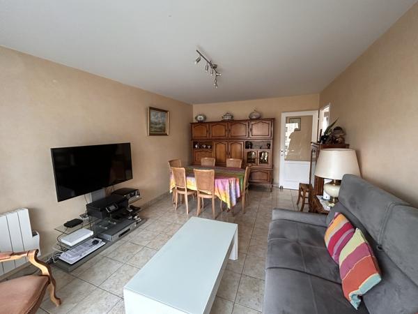 APPARTEMENT LOUE EN CENTRE VILLE