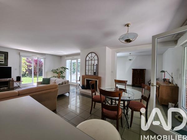 Maison à vendre 9 pièces 230 m² Forges-les-Bains