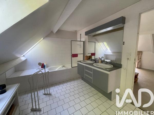 Maison à vendre 9 pièces 230 m² Forges-les-Bains