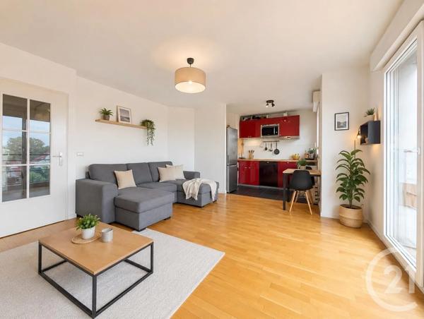 Appartement F2 à vendre  2 pièces - 46,20 m 2   SURESNES  - 92