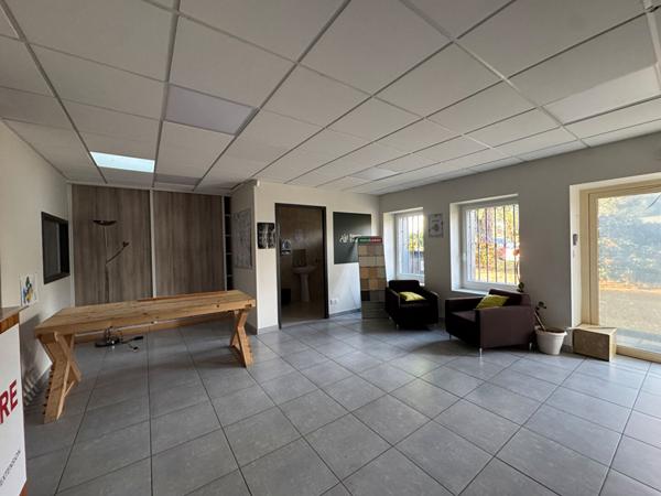 LOCAL COMMERCIAL - FONLABOUR