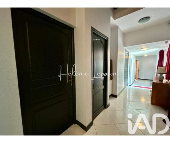 Maison à vendre 9 pièces 229 m² Groslay