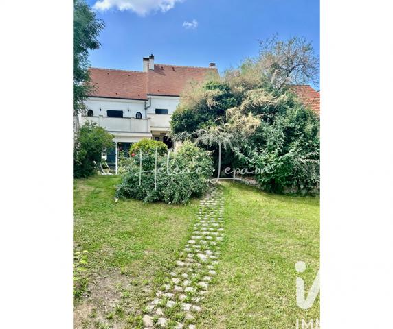 Maison à vendre 9 pièces 229 m² Groslay