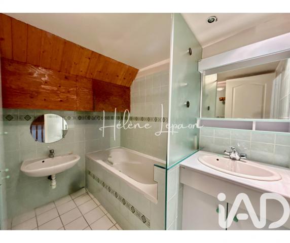 Maison à vendre 9 pièces 229 m² Groslay
