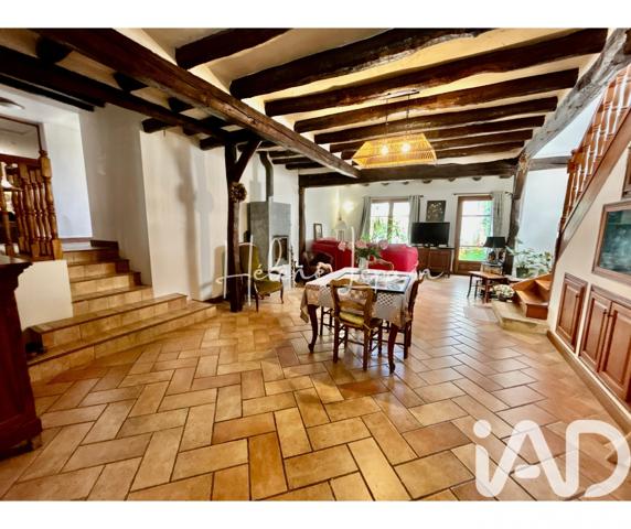 Maison à vendre 9 pièces 229 m² Groslay