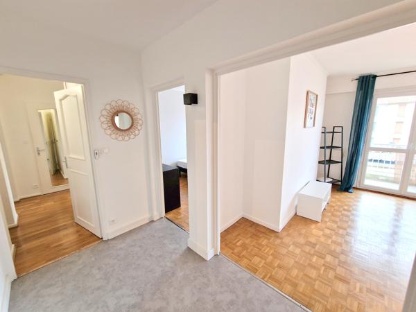 COLOCATION d une Chambre meublée sur OULLINS - Tout est compris ! Disponible !