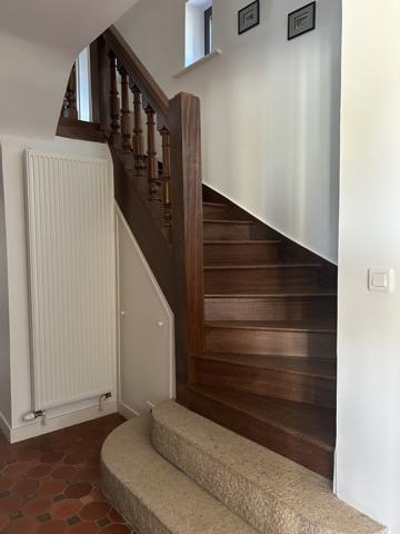 Maison 10 pièce(s) 6 chambre(s) 204 m²