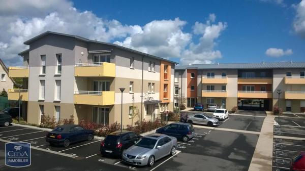 Appartement à louer 2 pièces 49.04m² Colombelles (14460)
