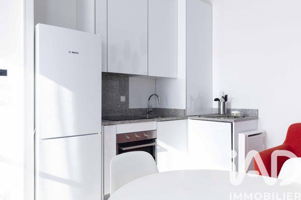 Location appartement 3 pièces 49 m² Bordeaux