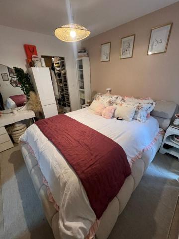 Maison  4 pièce(s) 96 m2, garage