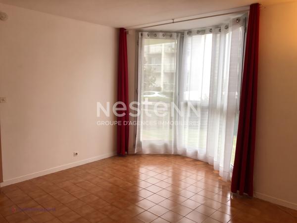 A louer, Vannes, appartement T2 37.40m², rdc avec terrasse et parking