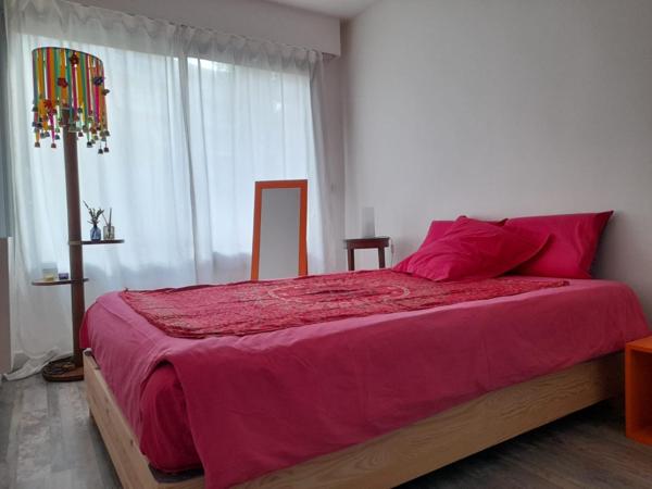 T2 EN RDC DANS RESIDENCE SECURISEE