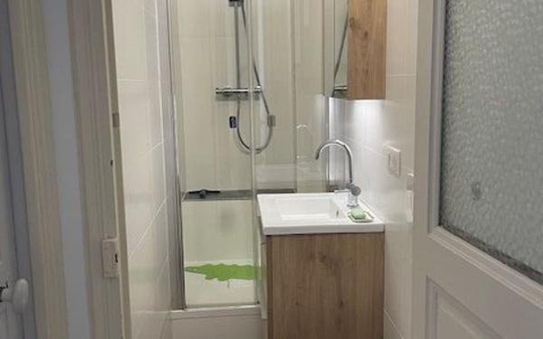 Appartement à vendre    2 pièces • 48 m2 Saint-Cyr-sur-Mer