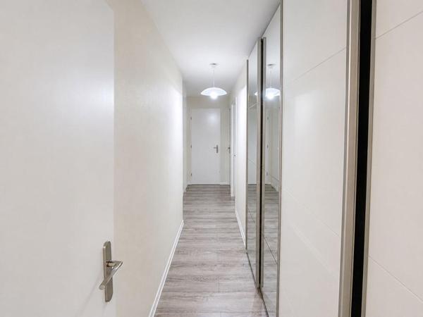 EXCLUSIVITÉ - Appartement d'exception au dernier étage avec terrasse panoramique de 30 m² - Mantes-la-Jolie Centre