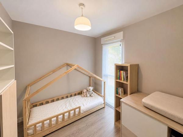 EXCLUSIVITÉ - Appartement d'exception au dernier étage avec terrasse panoramique de 30 m² - Mantes-la-Jolie Centre