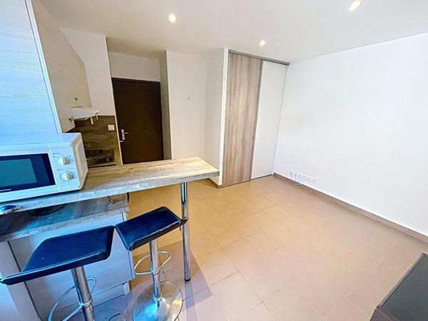 3 Studios au cœur du centre historique de Saint Raphaël