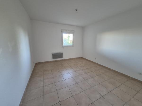 Avignon (84140) *** SOUS OFFRE *** MONTFAVET (84140) - APPARTEMENT 55 M2 AVEC GRANDE TERRASSE + 2 PLACES DE PARKING + 1 CAVE