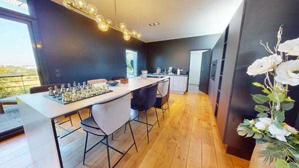 Maison d'exception CAEN 7 pièce(s)