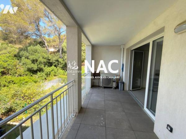 À Vendre - Grand T2 + parking en sous-sol à Cavalaire sur Mer