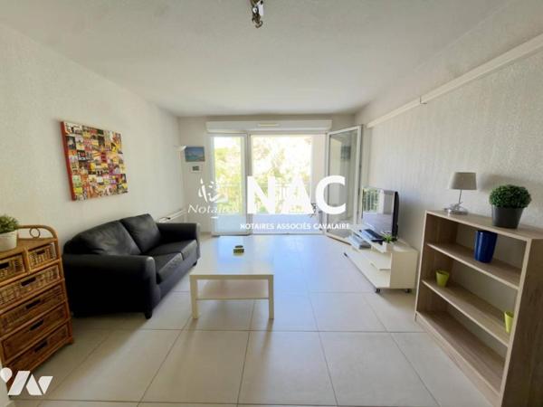 À Vendre - Grand T2 + parking en sous-sol à Cavalaire sur Mer