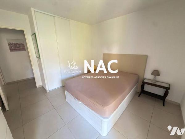 À Vendre - Grand T2 + parking en sous-sol à Cavalaire sur Mer