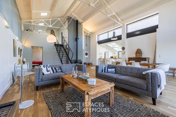 Ancien hangar sublimé en loft d’exception avec jardin intimiste