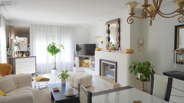 Maison à vendre à Castelsarrasin dans le Tarn-et-Garonne (82100), ref : 295-OFFICE FLAMENS