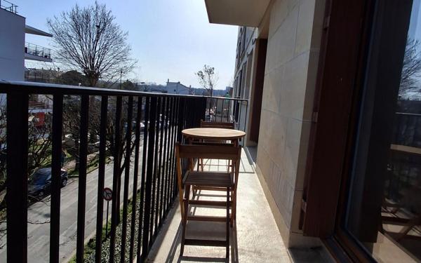 Appartement à louer    2 pièces •  Saint-Maur-des-Fossés