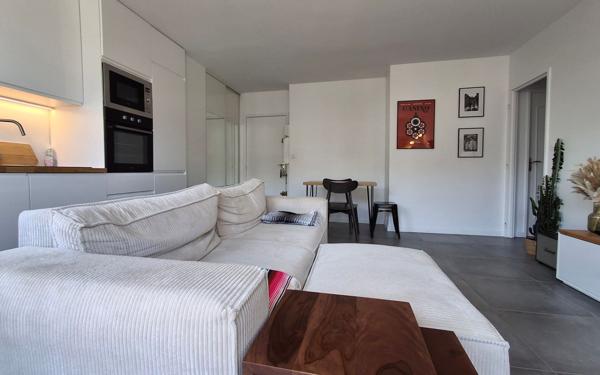 Appartement à louer    2 pièces •  Saint-Maur-des-Fossés