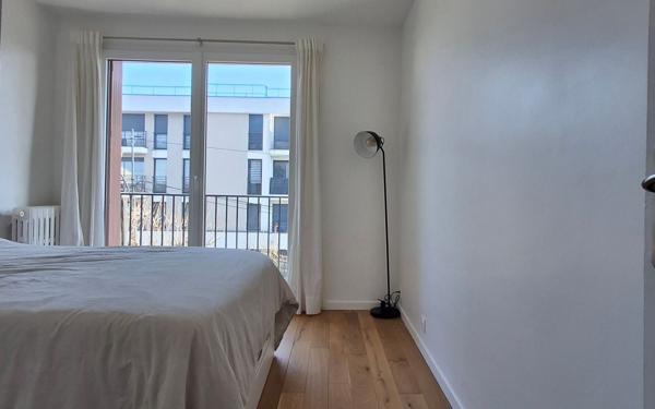 Appartement à louer    2 pièces •  Saint-Maur-des-Fossés