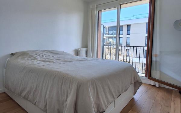 Appartement à louer    2 pièces •  Saint-Maur-des-Fossés