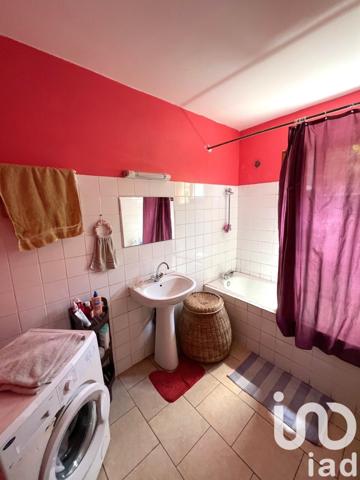 Maison 6 pièces de 102 m² à Saint-Pierre (97410)