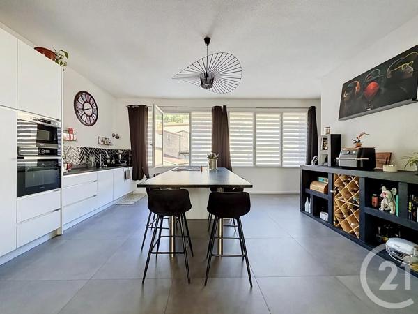 Appartement à vendre  7 pièces - 302,34 m 2   HAUTS DE BIENNE  - 39