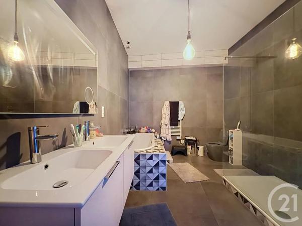 Appartement à vendre  7 pièces - 302,34 m 2   HAUTS DE BIENNE  - 39